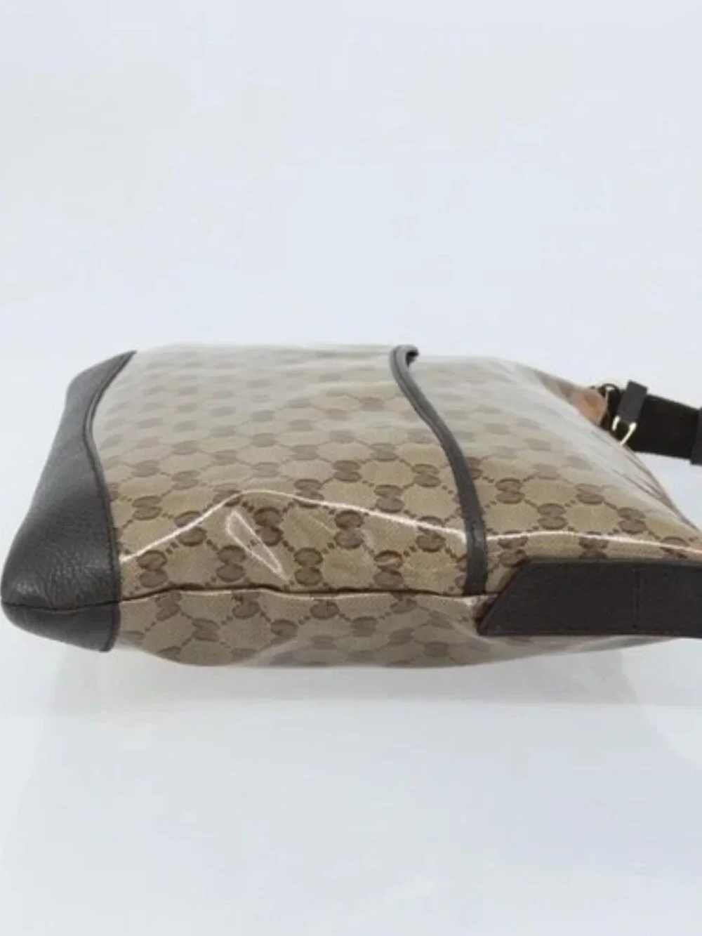GUCCI GG Crystal Shoulder Bag Coated Canvas Beige Gold 374411 Auth SW2277A